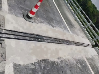 龙门伸缩缝更换后浇筑材料快速结构修补料速砼的产品特点及施工流程​